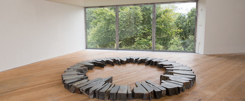 Richard Long, Spring Circle, 1992