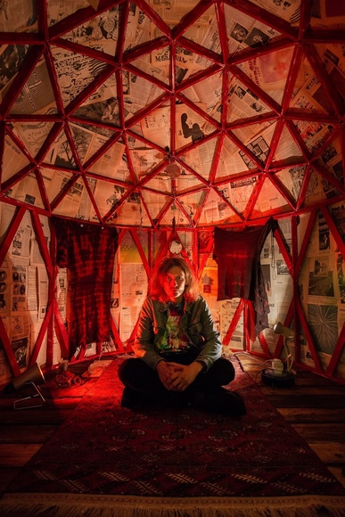 Portrait of artist Richard Proffitt in his installation May The Moon Rise And The Sun Set by photographer Jed Niezgoda