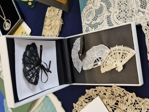 Lace Miniature fans made by Veronica Stuart.